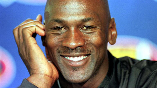 Michael Jordan - Đưa bóng rổ phổ biến khắp thế giới